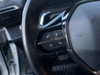 Peugeot 2008 1.2 PureTech Allure // LED // CRUISE // CAMERA+SENSOREN // APPLE CARPLAY-ANDROID AUTO // 50