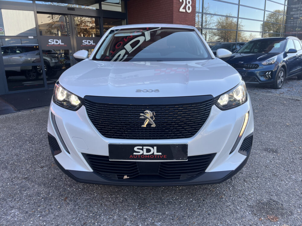 Peugeot 2008 1.2 PureTech Allure // LED // CRUISE // CAMERA+SENSOREN // APPLE CARPLAY-ANDROID AUTO // 8