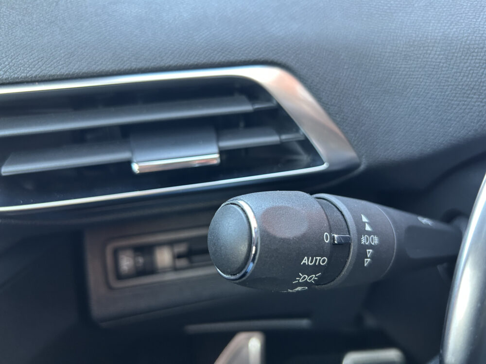 Peugeot 3008 1.2 PureTech Crossway 1e EIGENAAR!! // NAVI + CARPLAY // LED // PANO/SCHUIFKANTELDAK // CAMERA // TREKHAAK!! 11