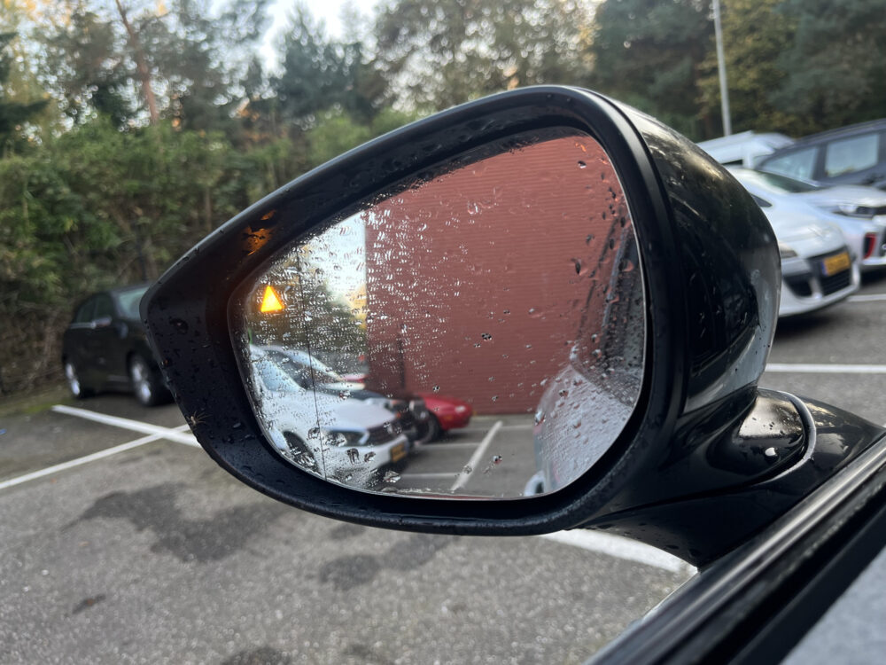 Mazda MX-30 e-SkyActiv 145 First Edition 36 kWh SOH 95%!! // HEAD-UP DISPLAY // DODEHOEK // ELEK.STOEL+GEHEUGEN // ADAPT. CRUISE // FULL LED 15