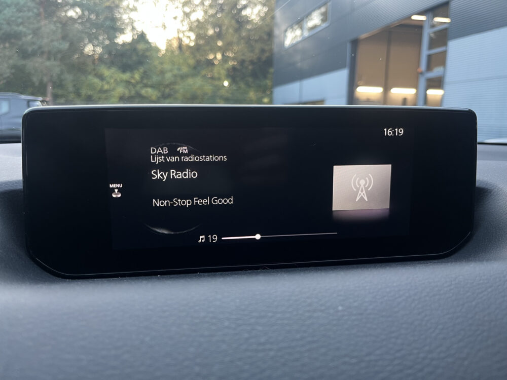 Mazda MX-30 e-SkyActiv 145 First Edition 36 kWh SOH 95%!! // HEAD-UP DISPLAY // DODEHOEK // ELEK.STOEL+GEHEUGEN // ADAPT. CRUISE // FULL LED 29