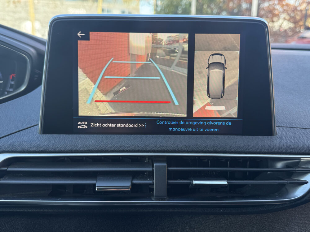 Peugeot 5008 1.2 PureTech Allure // 7 PERSOONS!! // NAVI // CAMERA // CLIMA // CRUISE // LEDER // DODENHOEK SENSOR // 14