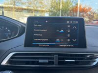 Peugeot 5008 1.2 PureTech Allure // 7 PERSOONS!! // NAVI // CAMERA // CLIMA // CRUISE // LEDER // DODENHOEK SENSOR // 50