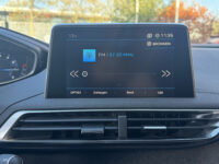 Peugeot 5008 1.2 PureTech Allure // 7 PERSOONS!! // NAVI // CAMERA // CLIMA // CRUISE // LEDER // DODENHOEK SENSOR // 51