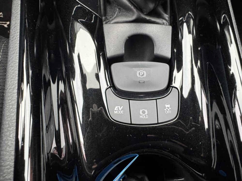 Toyota C-HR 1.8 Hybrid Dynamic // LED // NAVI // CAMERA // ADAPTIV CRUISE // STOEL + STUURWIELVERWARMING // TREKHAAK!! 31