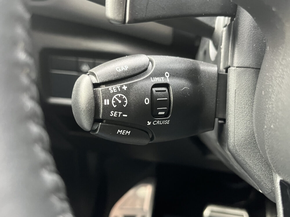 Citroën C5 Aircross 1.6 Plug-in Hybrid 225 Shine // TREKHAAK // SCHUIF KANTEL-DAK // NAVI // ADAPTIVE CRUISE // CAMERA // CLIMA // APPLE CARPLAY-AND 15