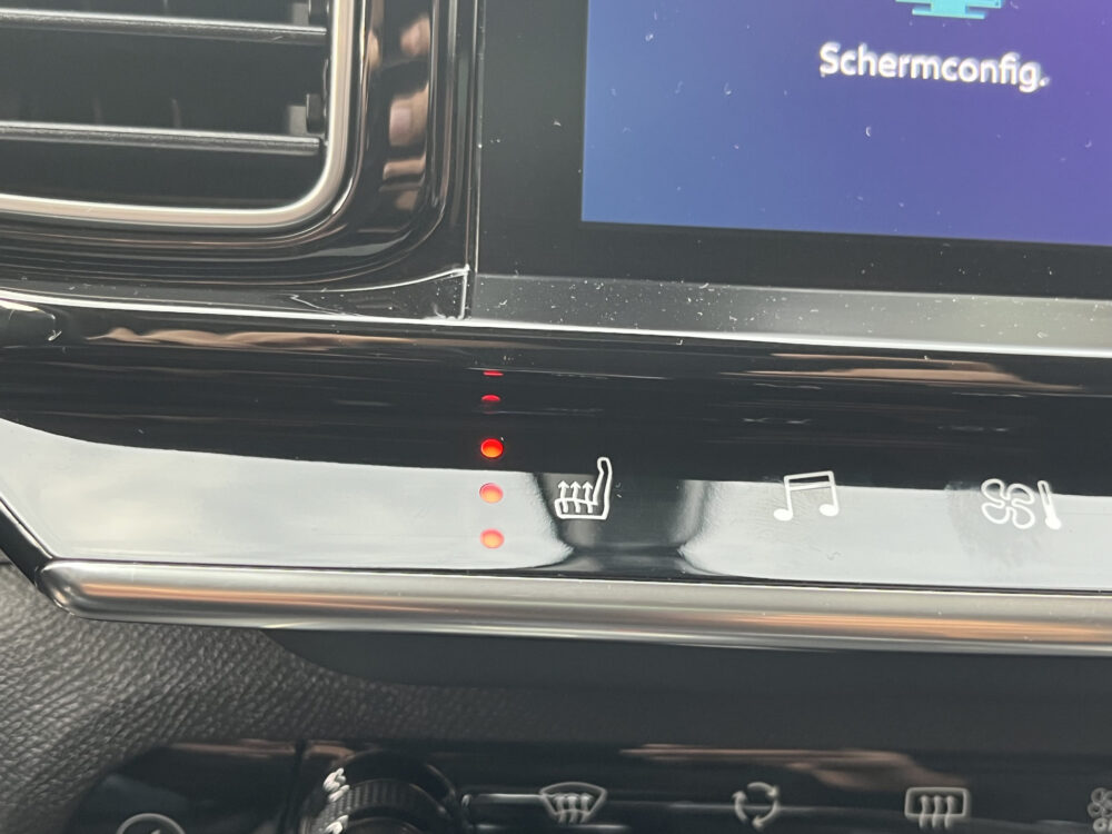 Citroën C5 Aircross 1.6 Plug-in Hybrid 225 Shine // TREKHAAK // SCHUIF KANTEL-DAK // NAVI // ADAPTIVE CRUISE // CAMERA // CLIMA // APPLE CARPLAY-AND 23