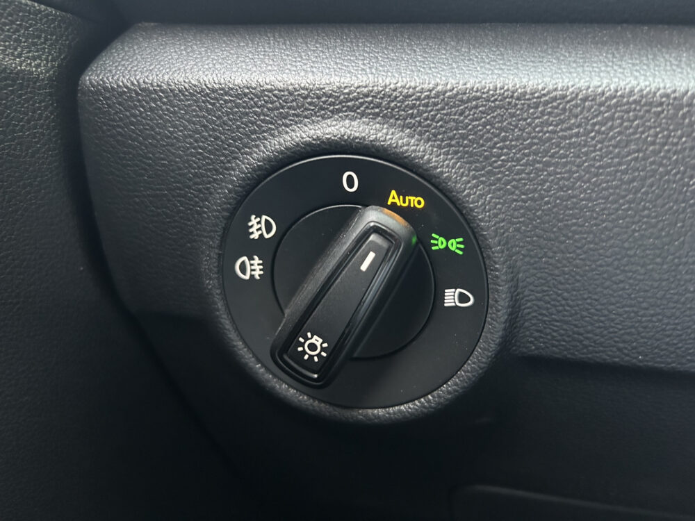 Volkswagen T-Roc 1.0 TSI Style // LED // APPLE CARPLAY / ANDROID AUTO // CLIMA // PDC V+A // STOELVERWARMING 23