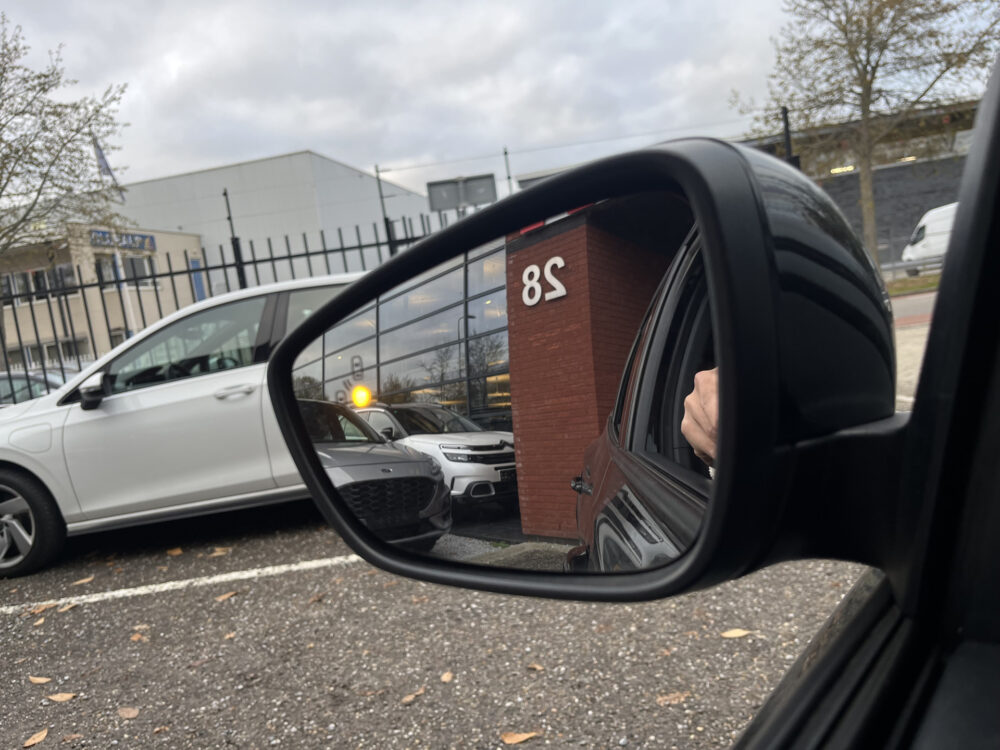 Ford FOCUS Wagon 1.0 EcoBoost 125PK ST Line Business // ADAPT. CRUISE // DODEHOEK // CLIMA // CAMERA+SENSOREN // NAVI+CARPLAY // STUUR+STOELVERWA 16