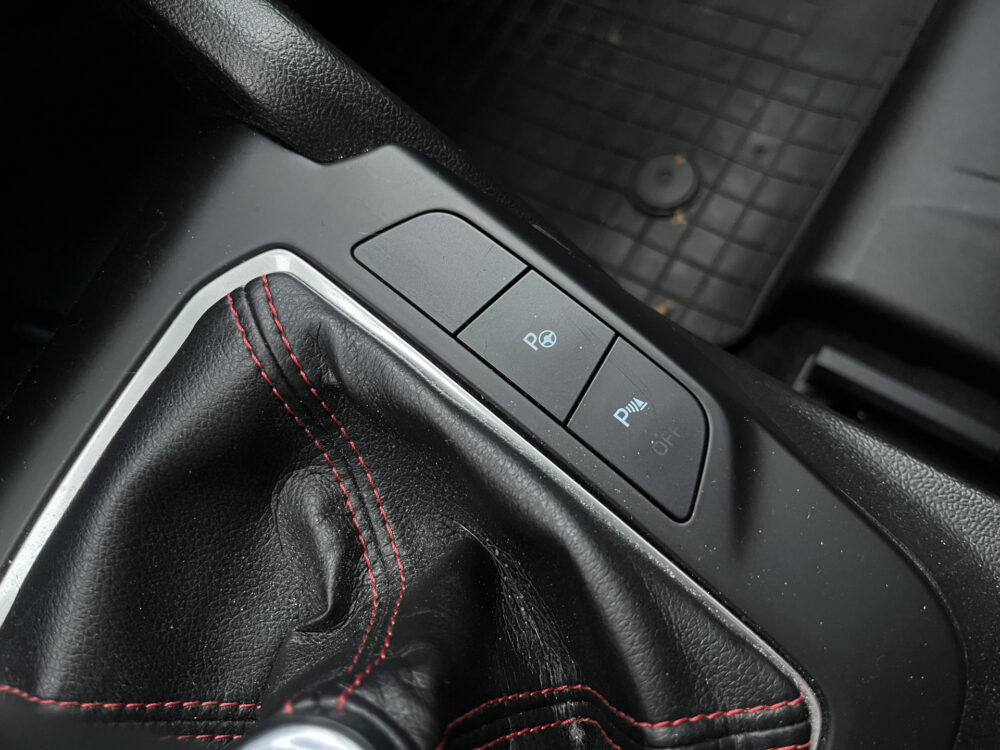 Ford FOCUS Wagon 1.0 EcoBoost 125PK ST Line Business // ADAPT. CRUISE // DODEHOEK // CLIMA // CAMERA+SENSOREN // NAVI+CARPLAY // STUUR+STOELVERWA 25