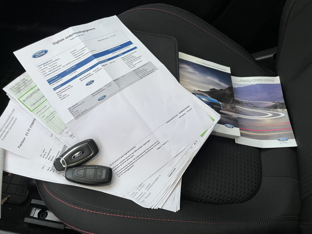 Ford FOCUS Wagon 1.0 EcoBoost 125PK ST Line Business // ADAPT. CRUISE // DODEHOEK // CLIMA // CAMERA+SENSOREN // NAVI+CARPLAY // STUUR+STOELVERWA 34