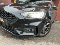 Ford FOCUS Wagon 1.0 EcoBoost 125PK ST Line Business // ADAPT. CRUISE // DODEHOEK // CLIMA // CAMERA+SENSOREN // NAVI+CARPLAY // STUUR+STOELVERWA 44