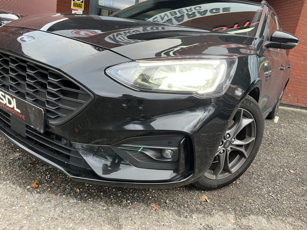Ford FOCUS Wagon 1.0 EcoBoost 125PK ST Line Business // ADAPT. CRUISE // DODEHOEK // CLIMA // CAMERA+SENSOREN // NAVI+CARPLAY // STUUR+STOELVERWA 9