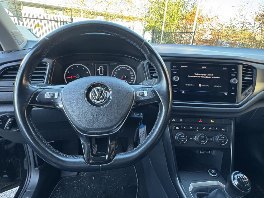 Volkswagen T-Roc 1.0 TSI Style // APPLE CARPLAY - ANDROID AUTO // PDC // CLIMA // STOELVERWARMING // 11