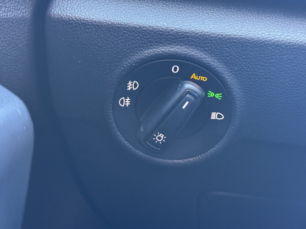 Volkswagen T-Roc 1.0 TSI Style // APPLE CARPLAY - ANDROID AUTO // PDC // CLIMA // STOELVERWARMING // 25