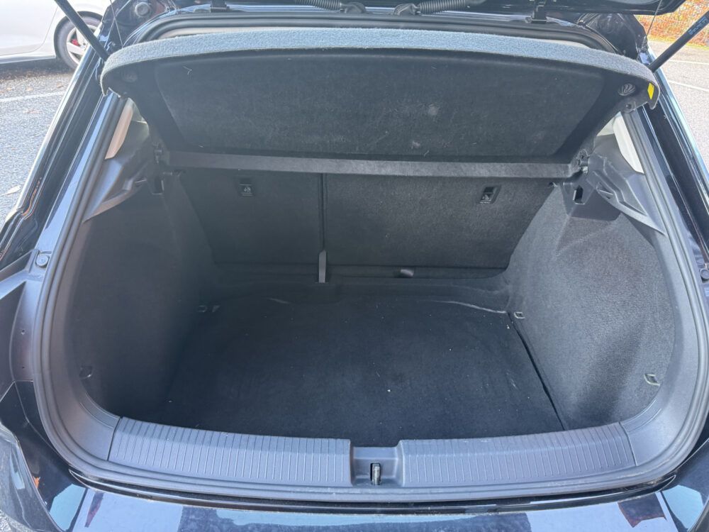 Volkswagen T-Roc 1.0 TSI Style // APPLE CARPLAY - ANDROID AUTO // PDC // CLIMA // STOELVERWARMING // 29