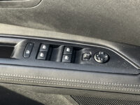 Peugeot 3008 1.2 PureTech Allure // DIGI COCKPIT! // NAVI // CAMERA // CLIMA // CRUISE // TREKHAAK // APPLE CARPLAY - ANDROID AUTO // ELEK. A 60