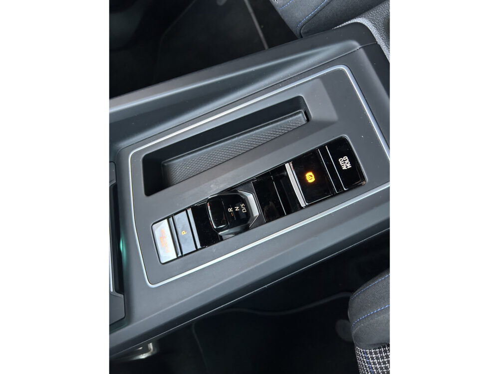 Volkswagen Golf 1.4 eHybrid GTE 1e EIGENAAR!! // FULL LED // ADAPTIV. CRUISE // NAVI // PDC V+A // STOEL + STUURWIELVERWARMING 16