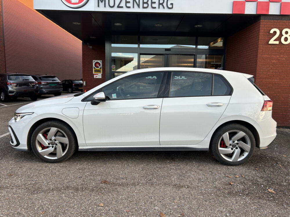 Volkswagen Golf 1.4 eHybrid GTE 1e EIGENAAR!! // FULL LED // ADAPTIV. CRUISE // NAVI // PDC V+A // STOEL + STUURWIELVERWARMING 3