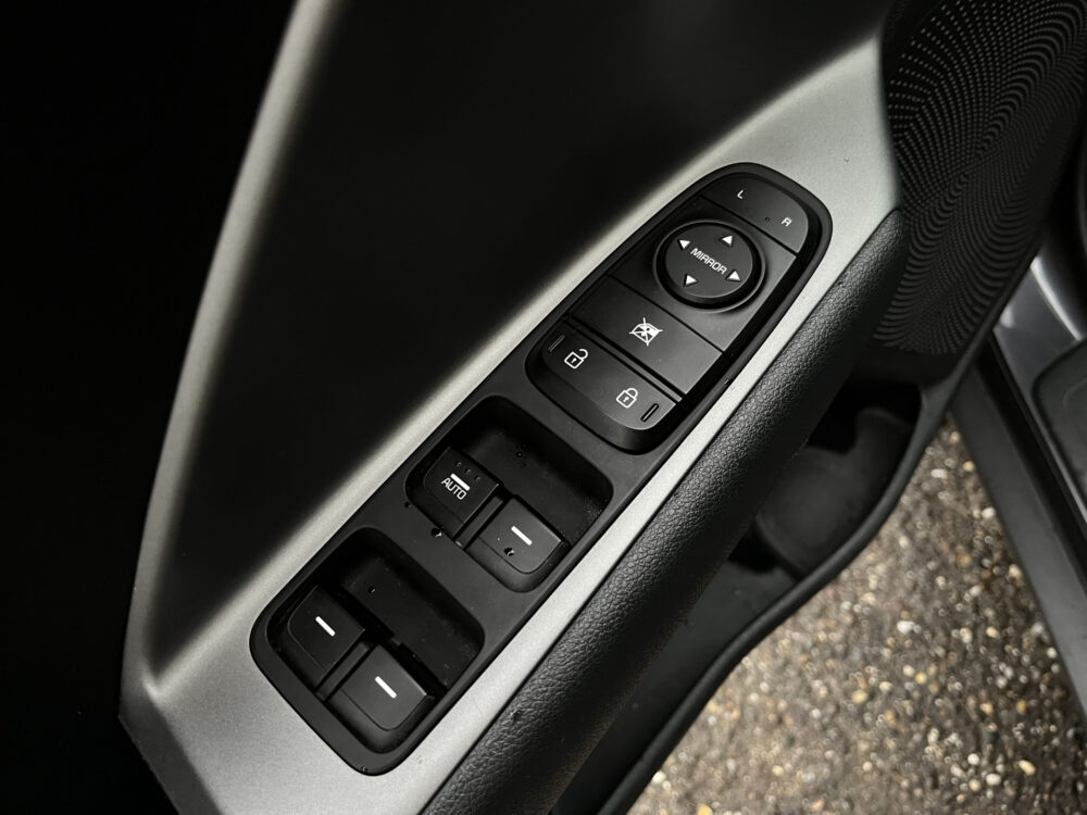 Kia Niro 1.6 GDi Hybrid DynamicLine // ADAPTIEVE CRUISE // LED // NAVI+CARPLAY // CAMERA // CLIMA /// 15