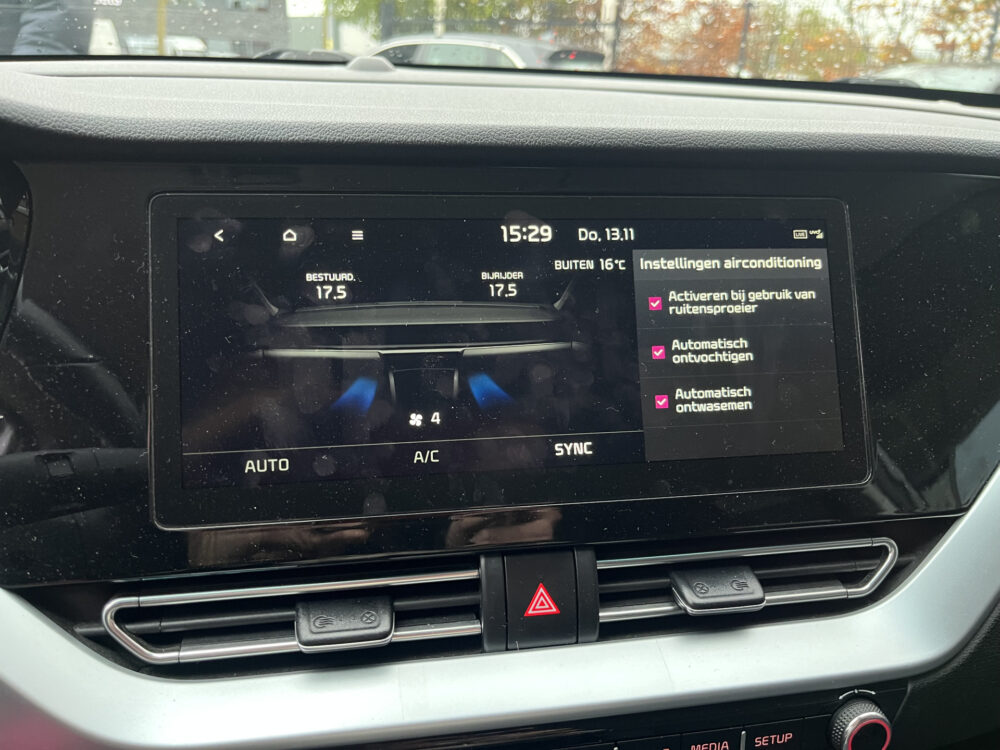 Kia Niro 1.6 GDi Hybrid DynamicLine // ADAPTIEVE CRUISE // LED // NAVI+CARPLAY // CAMERA // CLIMA /// 25