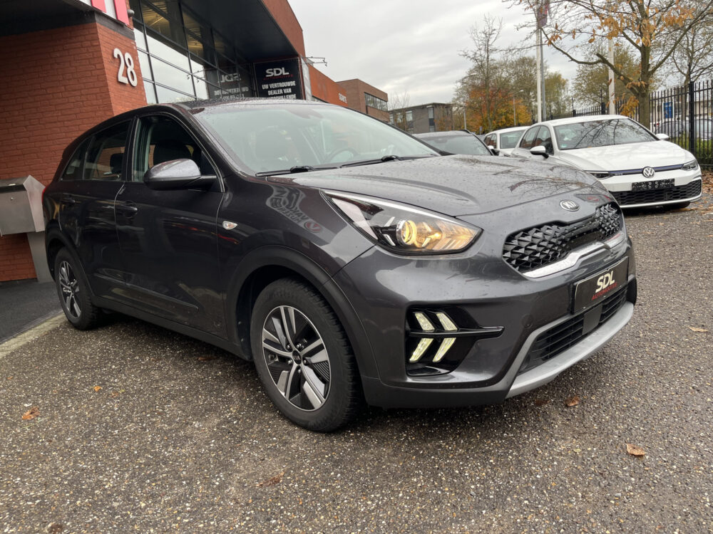 Kia Niro 1.6 GDi Hybrid DynamicLine // ADAPTIEVE CRUISE // LED // NAVI+CARPLAY // CAMERA // CLIMA /// 3