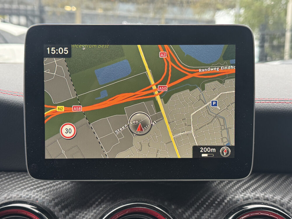 Mercedes-Benz A-Klasse 250 Sport 4MATIC Prestige // HARMAN-KARDON AUDIO // ADAPTIVE CRUISE // NAVI // CAMERA // SCHUIF-KANTELDAK // 18