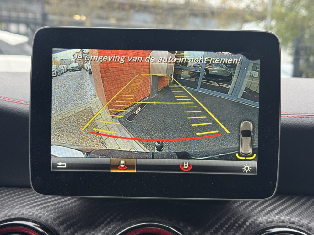 Mercedes-Benz A-Klasse 250 Sport 4MATIC Prestige // HARMAN-KARDON AUDIO // ADAPTIVE CRUISE // NAVI // CAMERA // SCHUIF-KANTELDAK // 19