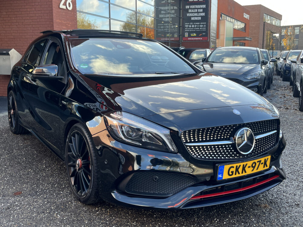Mercedes-Benz A-Klasse 250 Sport 4MATIC Prestige // HARMAN-KARDON AUDIO // ADAPTIVE CRUISE // NAVI // CAMERA // SCHUIF-KANTELDAK // 2