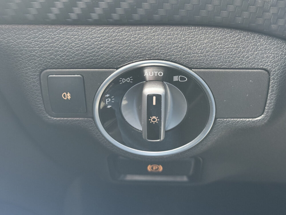 Mercedes-Benz A-Klasse 250 Sport 4MATIC Prestige // HARMAN-KARDON AUDIO // ADAPTIVE CRUISE // NAVI // CAMERA // SCHUIF-KANTELDAK // 28