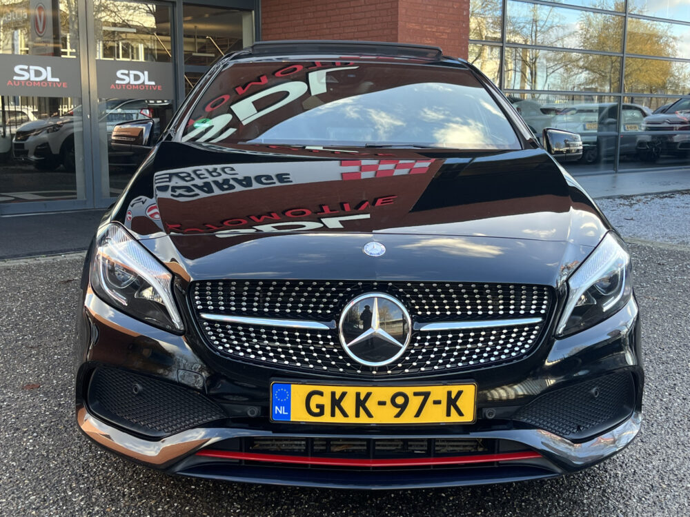 Mercedes-Benz A-Klasse 250 Sport 4MATIC Prestige // HARMAN-KARDON AUDIO // ADAPTIVE CRUISE // NAVI // CAMERA // SCHUIF-KANTELDAK // 6
