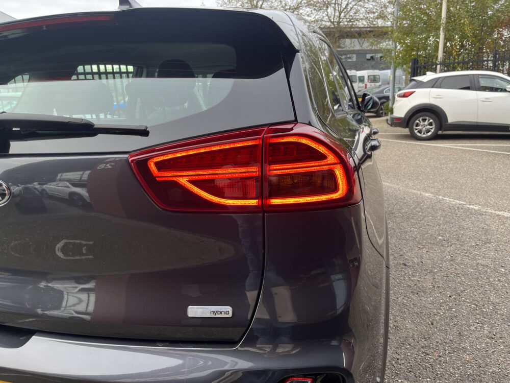 Kia Niro 1.6 GDi Hybrid DynamicLine // ADAPTIEVE CRUISE // LED // NAVI+CARPLAY // CAMERA // CLIMA /// 11