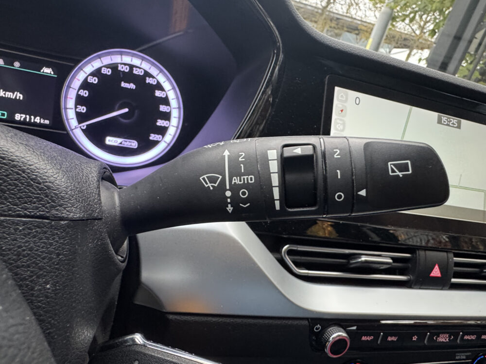 Kia Niro 1.6 GDi Hybrid DynamicLine // ADAPTIEVE CRUISE // LED // NAVI+CARPLAY // CAMERA // CLIMA /// 29