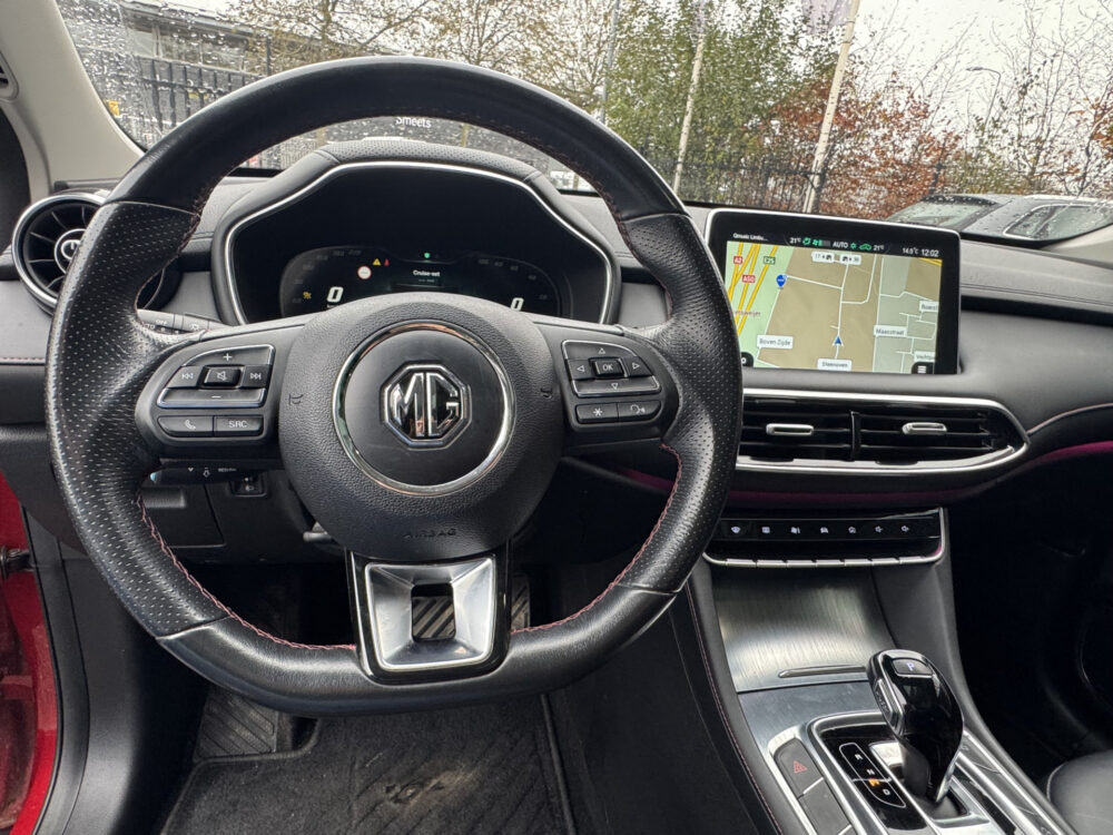 MG EHS 1.5 TGDI Luxury // SCHUIF-KANTELDAK // NAVI // 360° CAMERA // APPLE CARPLAY-ANDROID AUTO // LEDEREN BEKLEDING // TREKHAAK 13
