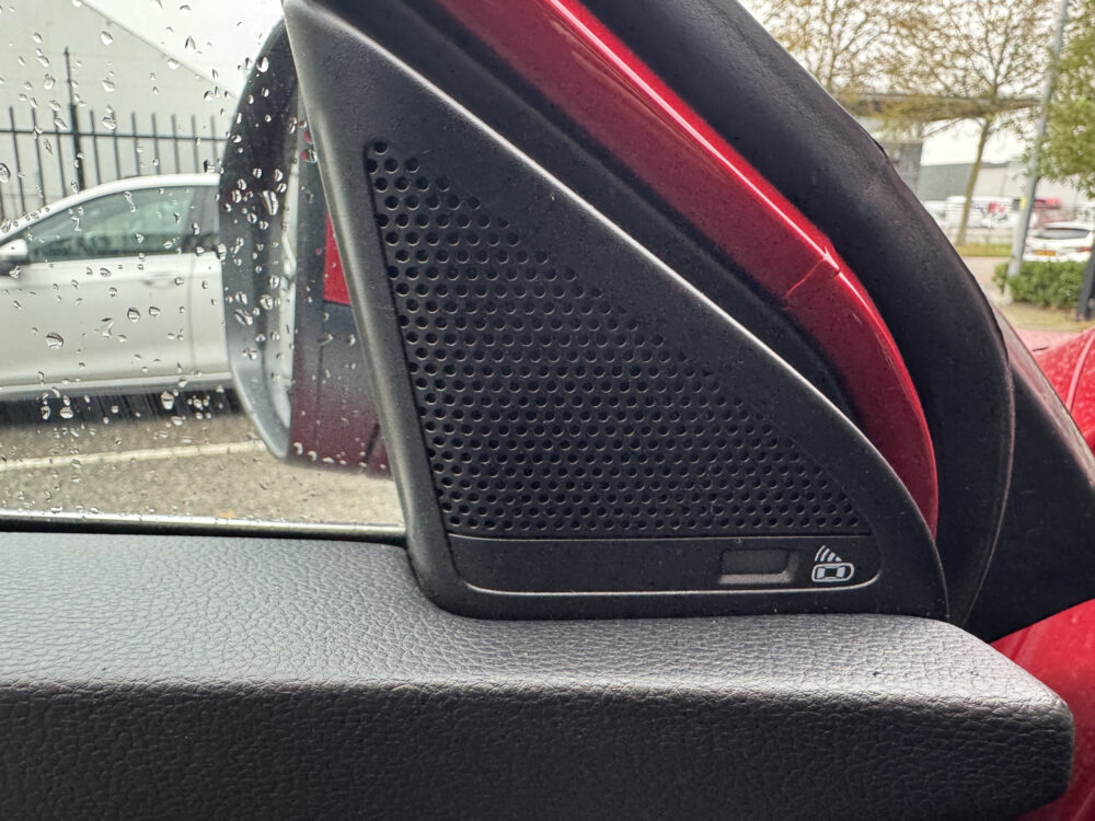 MG EHS 1.5 TGDI Luxury // SCHUIF-KANTELDAK // NAVI // 360° CAMERA // APPLE CARPLAY-ANDROID AUTO // LEDEREN BEKLEDING // TREKHAAK 24