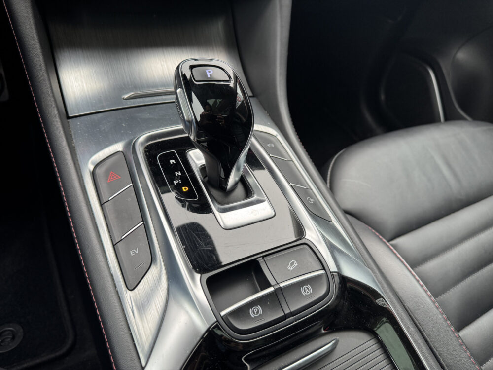 MG EHS 1.5 TGDI Luxury // SCHUIF-KANTELDAK // NAVI // 360° CAMERA // APPLE CARPLAY-ANDROID AUTO // LEDEREN BEKLEDING // TREKHAAK 32