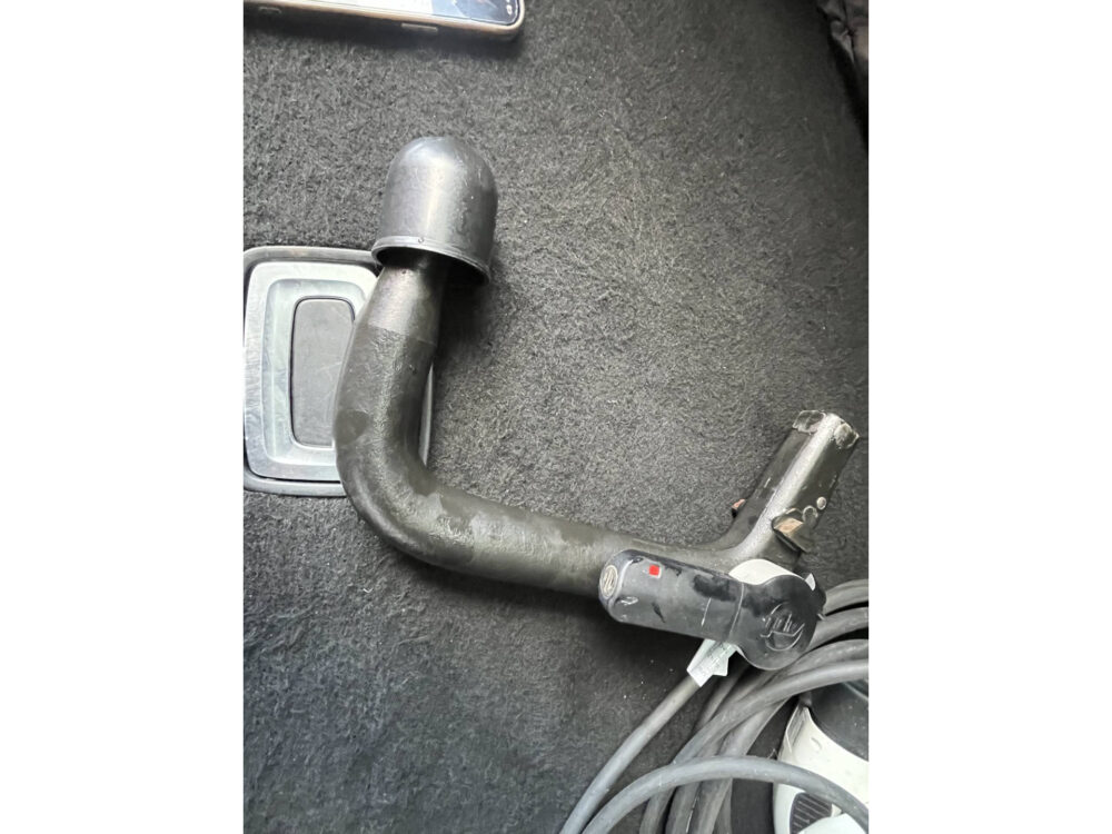 MG EHS 1.5 TGDI Luxury // SCHUIF-KANTELDAK // NAVI // 360° CAMERA // APPLE CARPLAY-ANDROID AUTO // LEDEREN BEKLEDING // TREKHAAK 35