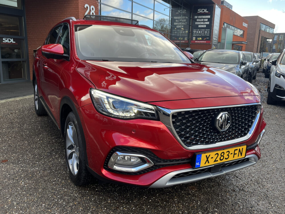 MG EHS 1.5 TGDI Luxury // SCHUIF-KANTELDAK // NAVI // 360° CAMERA // APPLE CARPLAY-ANDROID AUTO // LEDEREN BEKLEDING // TREKHAAK 39