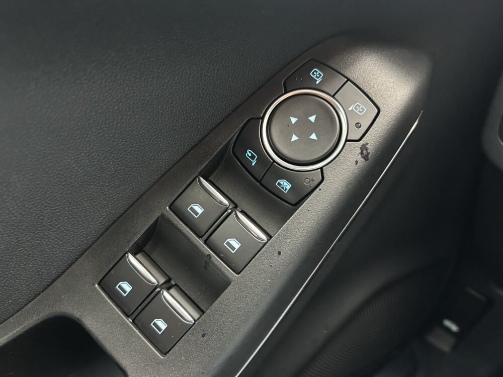 Ford Puma 1.0 EcoBoost Hybrid ST-Line X 155PK // FAB. GARANTIE T/M 25/06/27 // FULL LED // NAVI + CARPLAY // CAMERA // WINTERPACK 23