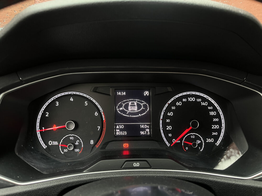 Volkswagen T-Roc 1.0 TSI Sport // ADAPT. CRUISE // DODEHOEK // NAVI // APPLE-ANDROID AUTO // PDC V+A // 29