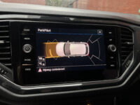 Volkswagen T-Roc 1.0 TSI Sport // ADAPT. CRUISE // DODEHOEK // NAVI // APPLE-ANDROID AUTO // PDC V+A // 57