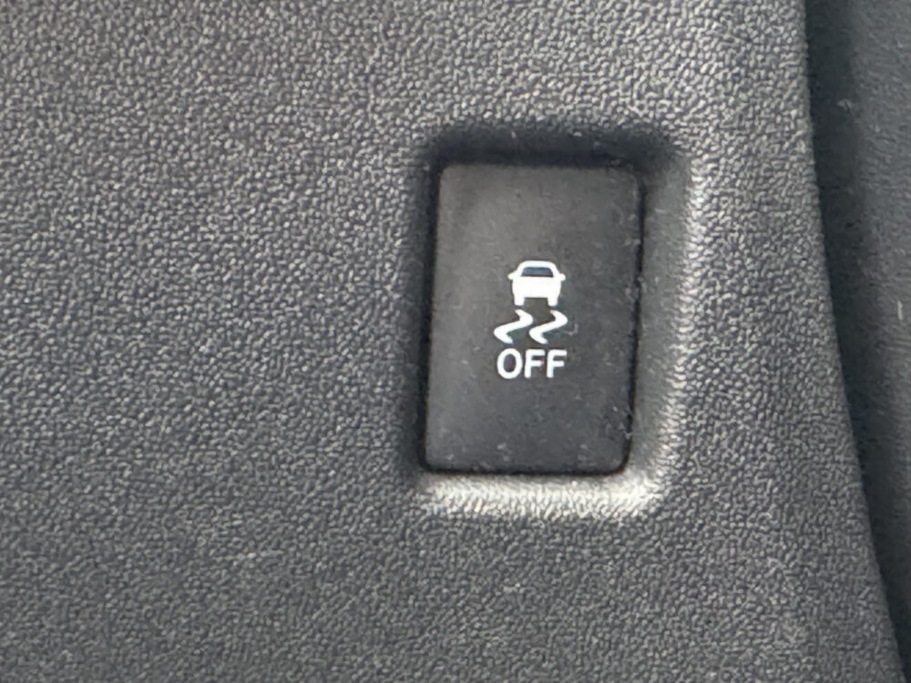 Citroën C1 1.0 e-VTi Feel // AIRCO // LED DAGRIJVERLICHTING // 17