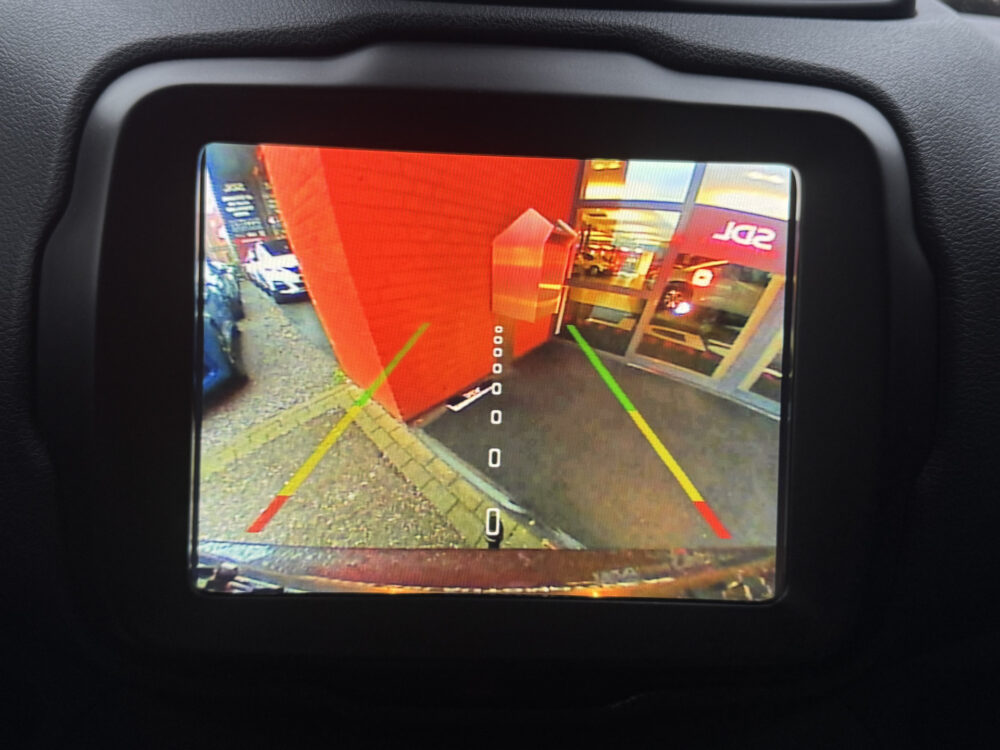 Jeep Renegade 1.3T DDCT Limited // TREKHAAK // NAVI // CLIMA // ADAPTIVE CRUISE // LEDER // KEY LESS ENTRY // 13