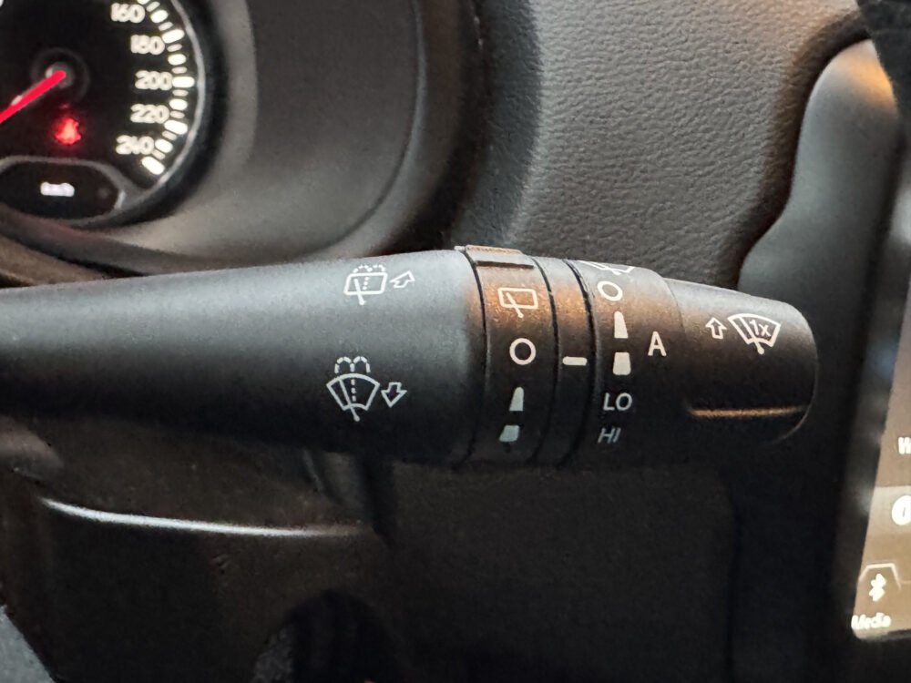 Jeep Renegade 1.3T DDCT Limited // TREKHAAK // NAVI // CLIMA // ADAPTIVE CRUISE // LEDER // KEY LESS ENTRY // 22