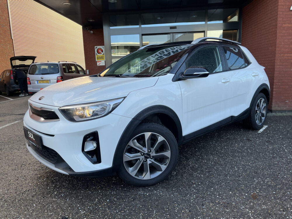 Kia Stonic 1.0 T-GDi DynamicPlusLine // NAVI // APPLE-ANDROID AUTO // CLIMA // DAB // STUUR+STOELVERWARMING // 1