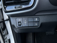 Kia Stonic 1.0 T-GDi DynamicPlusLine // NAVI // APPLE-ANDROID AUTO // CLIMA // DAB // STUUR+STOELVERWARMING // 48