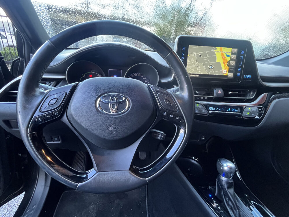 Toyota C-HR 1.8 Hybrid Executive // LED KOPLAMPEN // NAVI // CAMERA // ADAPTIVE CRUISE // STOEL + STUUR VERWARMING // 11