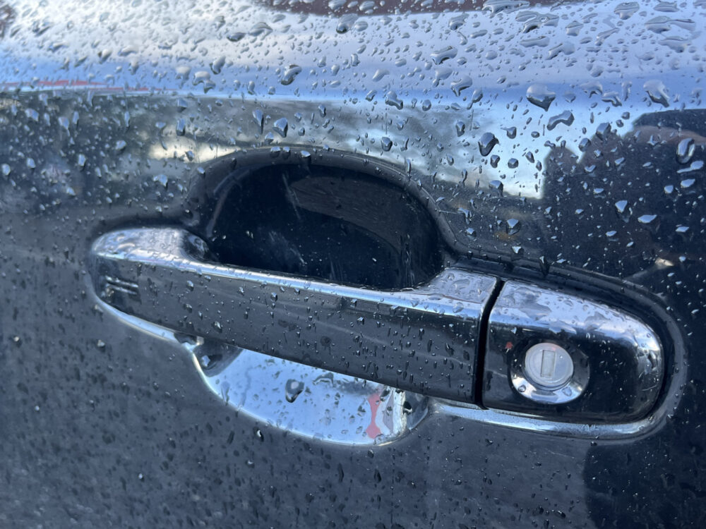 Toyota C-HR 1.8 Hybrid Executive // LED KOPLAMPEN // NAVI // CAMERA // ADAPTIVE CRUISE // STOEL + STUUR VERWARMING // 31