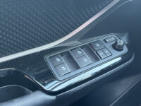 Toyota C-HR 1.8 Hybrid Executive // LED KOPLAMPEN // NAVI // CAMERA // ADAPTIVE CRUISE // STOEL + STUUR VERWARMING // 62