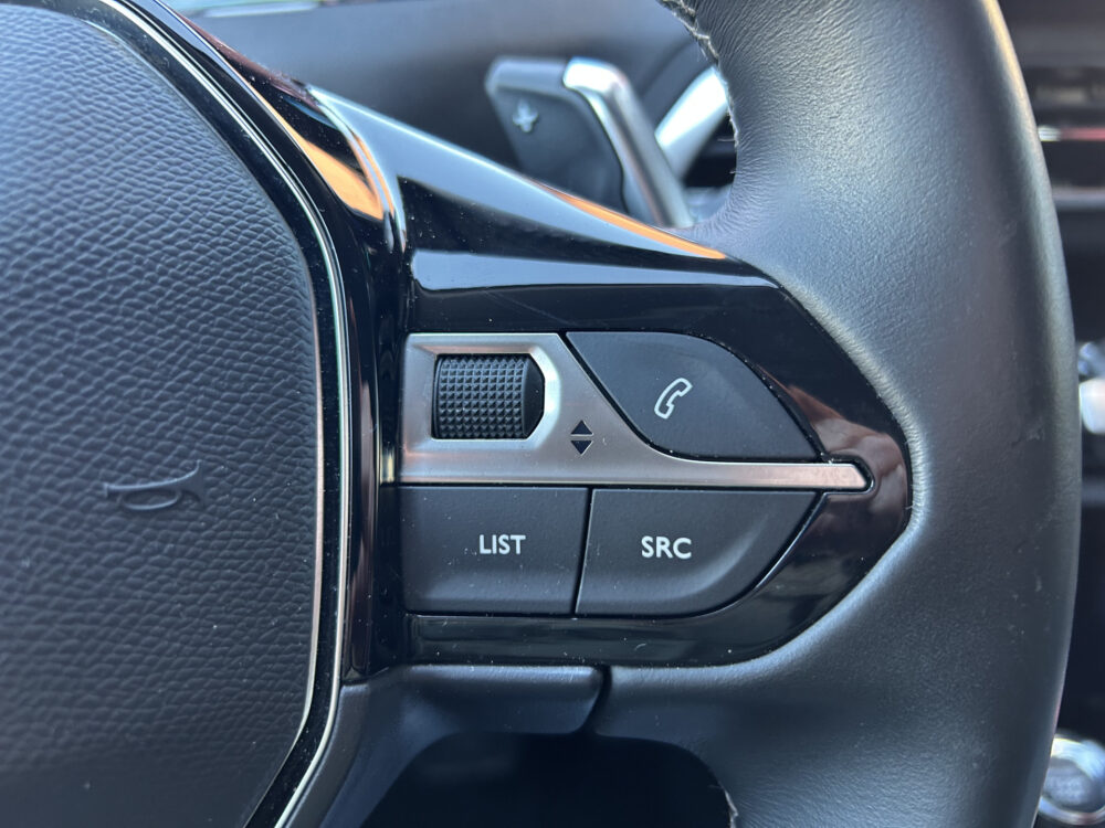 Peugeot 3008 1.6 HYbrid 225 Allure 1e EIGENAAR!! // LED // NAVI + CARPLAY // DODEHOEK DETECTIE // KEYLESS // CAMERA // TREKHAAK!! 10